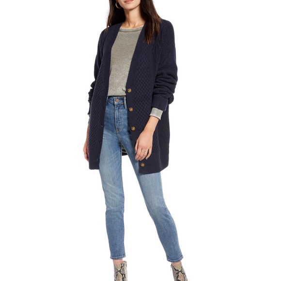 Treasure & Bond Sweaters - NWT Treasure & Bond Cable navy cardigan
